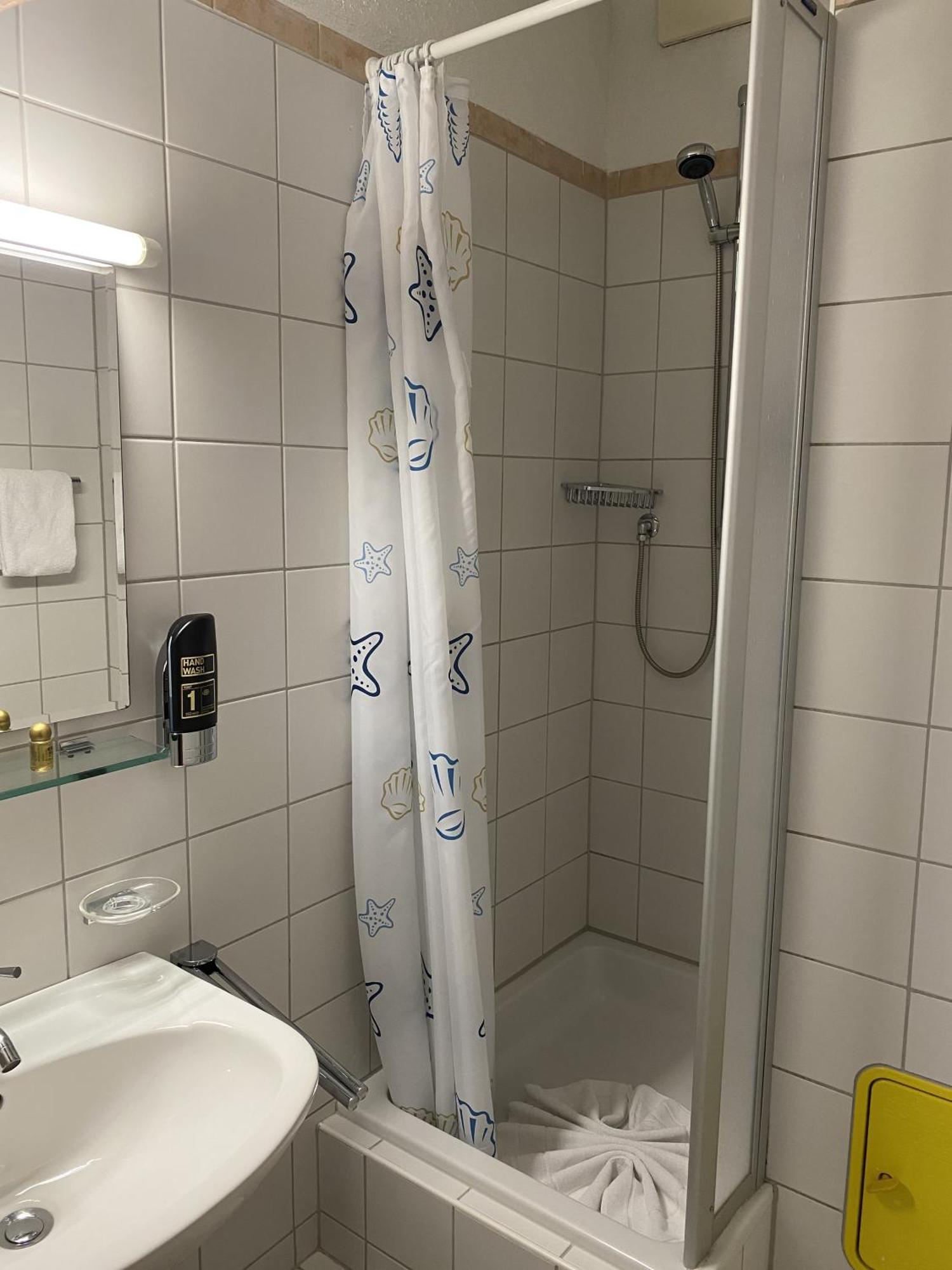 Fuchswirt Kelchsau Landgasthof-Hotel Хопфгартен им Бриксентал Екстериор снимка
